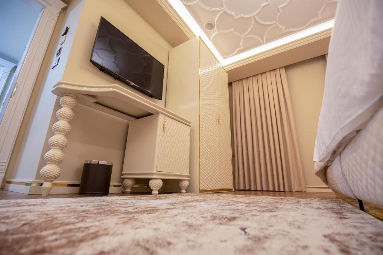 Vila Ekrem Korce Luaran gambar